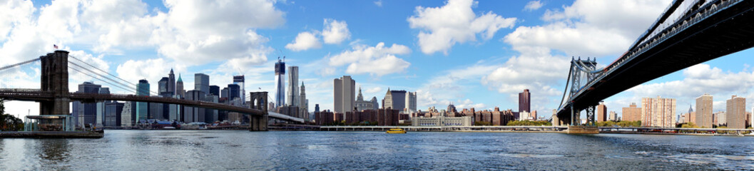 Fototapeta na wymiar Panoramiczny widok z Manhattanu
