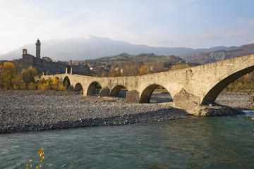 Ponte del diavolo Bobbio Piacenza - obrazy, fototapety, plakaty