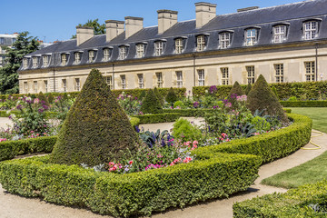 Naklejka premium Les Invalides complex in Paris (National Residence of Invalids)