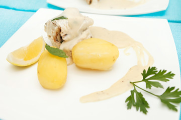 fish with potatoes