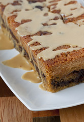 Plum cake con glassa al caffè