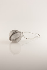 tea-strainer