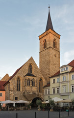 Fototapeta na wymiar Kościół ul. Lorenz w Erfurt, Niemcy
