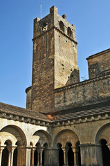 Fototapeta na wymiar Vaison la Romaine, Haut Vaucluse - Prowansja, Katedra