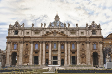 Fototapeta na wymiar Bazylika Świętego Piotra, Watykan, Rzym, Włochy