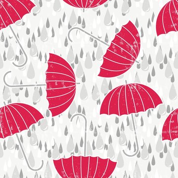 deszczowy deseń z czerwonymi parasolkami na białym tle