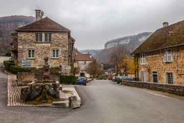 Fototapeta na wymiar Baume-les-Messieurs Village, France