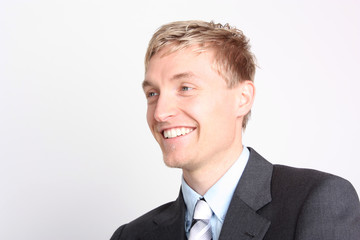 Junger Geschäftsmann