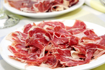 serrano ham tapas