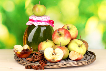 Honey and apples with cinnamon