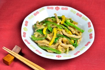 青椒肉絲