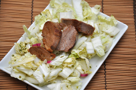 Chinakohlsalat Images – Browse 26 Stock Photos, Vectors, and Video ...
