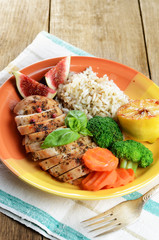 Fried chicken breast with rice