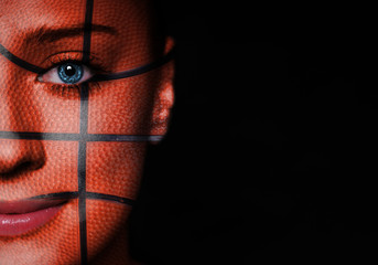 Obraz premium Basketball pattern on woman face