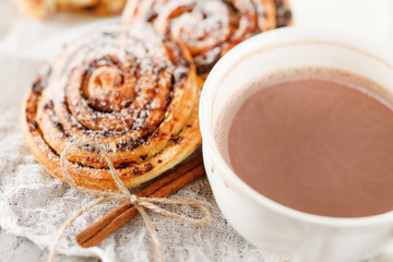 cinnamon rolls with cocoa