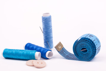 thread spool and needle,sewing kit