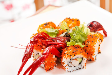 sushi with see cancer