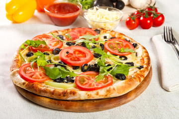 Vegetarian pizza - 47012901