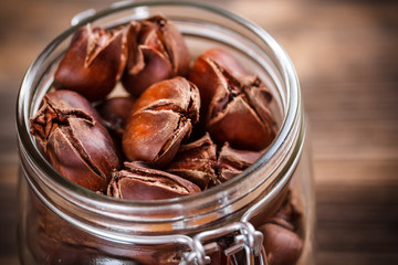 Roasted edible chestnuts