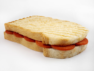 sucuklu tost