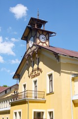 Fototapeta na wymiar old building of sanatory in Krynica resort