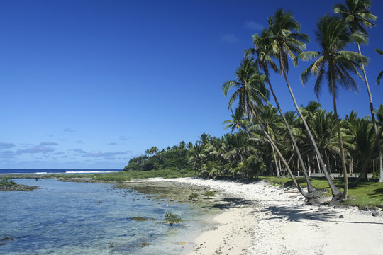 sandy beach siargao island philippines