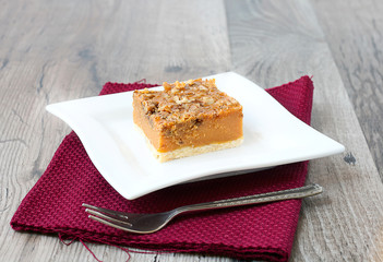 Streusel squash dessert