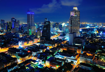 Naklejka premium Bangkok city at twilight