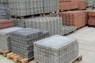 Paletten mit Pflastersteine
