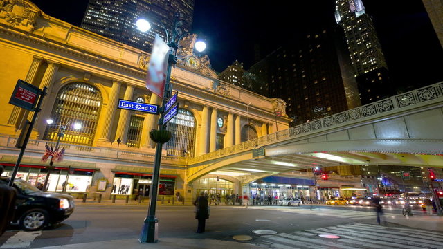 Evening traffic near Grand Central, timelapse, New York