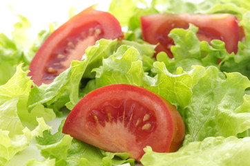 Tomatoes and lettuce salad