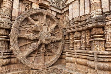 Fototapeta na wymiar Wheel Chariot, Konark Sun Temple, Orissa.