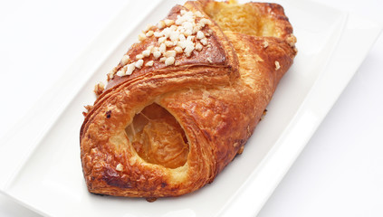 Brioche aux abricots