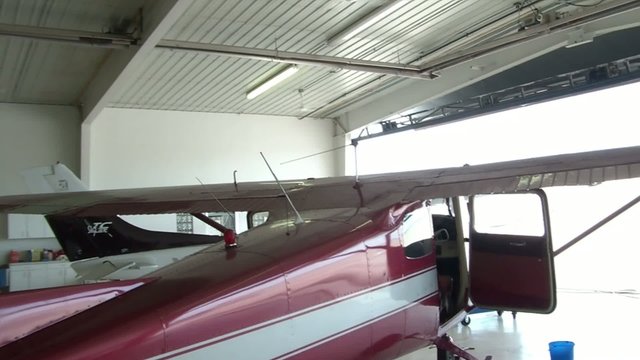 Maroon Airplane Rear Pan