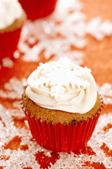 festive cupcakes, snowflake, red glitter
