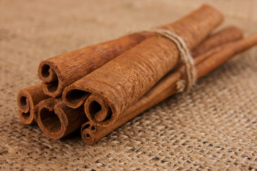 Cinnamon sticks on burlap