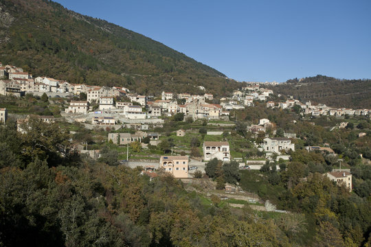 village corse (venaco)