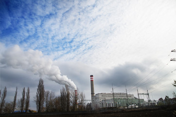 Power plant with smoke