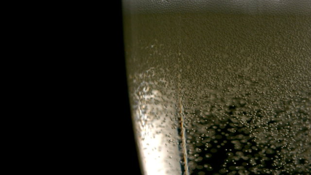 Champagne bubbling