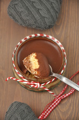 Weihnachtliche Schokocreme im Glas