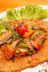 Schnitzel with vegetables