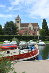 Dole dans le Jura, collégiale et canal