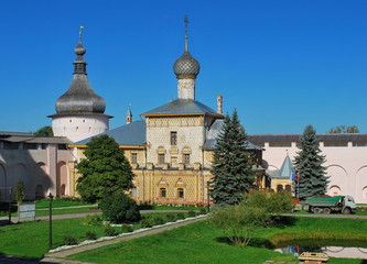 Fototapeta na wymiar Kremlin in Rostov Veliky