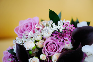 BridesBouquetAndTiara
