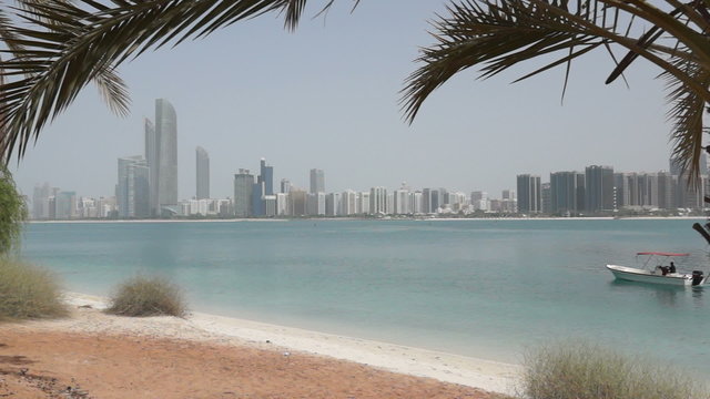 Boatdrive in Abu Dhabi