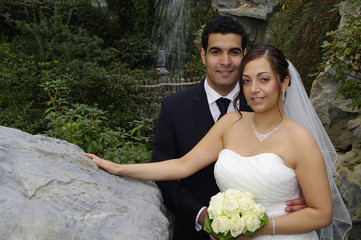 Wedding couple in botanical garden