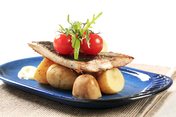 Pan fried fish with potatoes