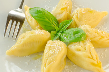 Culurgiones con pecorino, cucina sarda