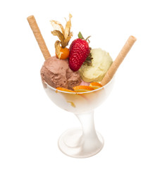 yogurt and chocolate ice cream in a bowl close up