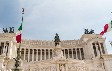 Obraz premium Equestrian monument to Victor Emmanuel II near Vittoriano at day